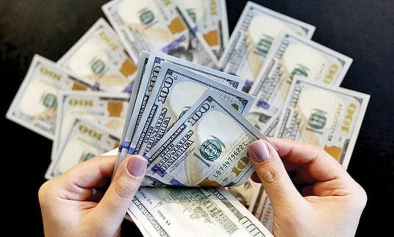 بحران در انتظار دلار/ واحد پول آمریکا سقوط می‌کند؟